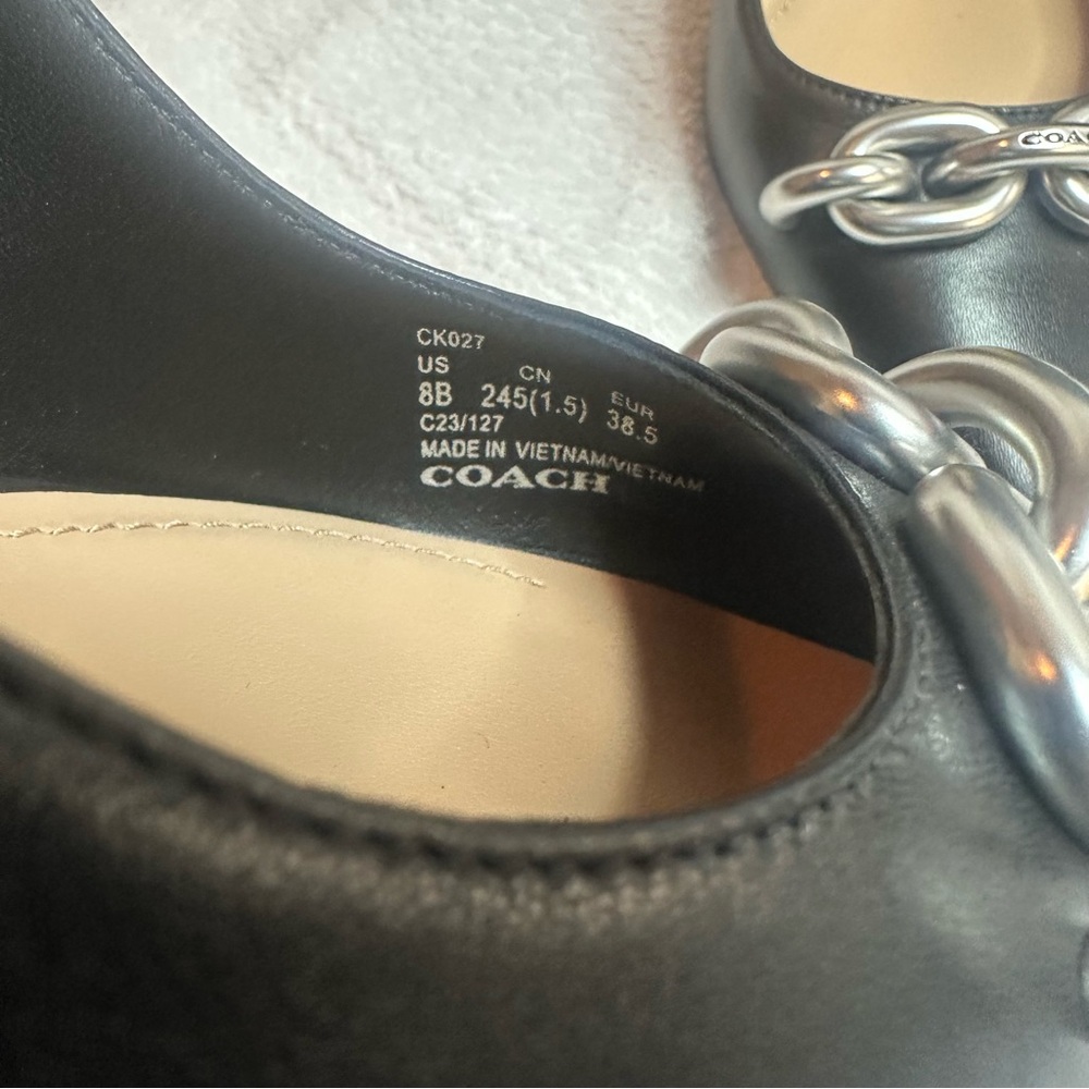 NWOT Coach Black sling back Heels with Silver Chain Accent - Picture 9 of 13